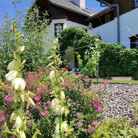 Guest house Landhaus Seebacher 3*