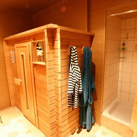 Seebacher 3*